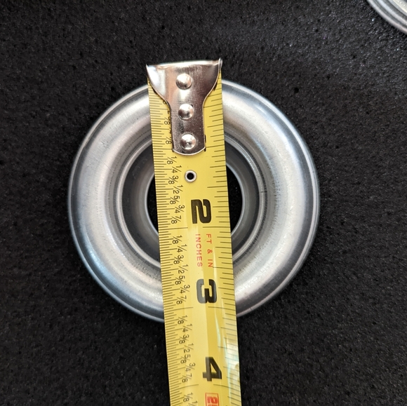 4 Vintage Small Donut Muffin Cakes Pan Jello Or Mini Meatloaf Molds or Wreath - Picture 4 of 4